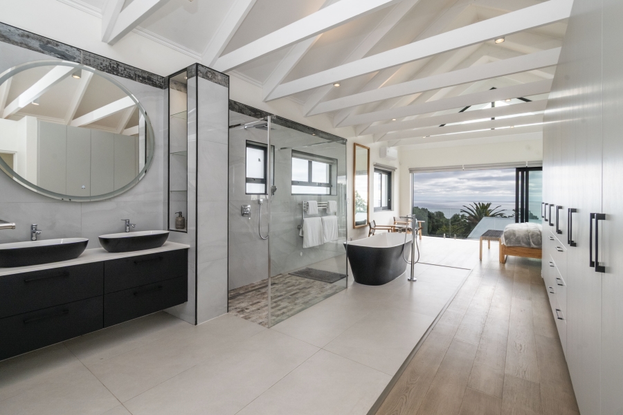 4 Bedroom Property for Sale in Camps Bay Western Cape